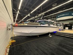 2026 Axopar 29 XC CROSS CABIN
