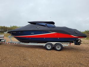 2017 Sea Ray SLX 280