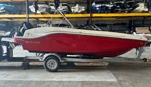 2023 Bayliner DX 2000