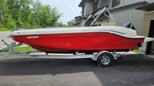 2023 Bayliner DX 2000