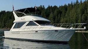 1997 Bayliner 3988 Command Bridge Motoryacht