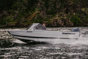 2026 KingFisher 1825 Falcon