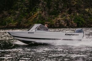 2025 KingFisher 1825 Falcon