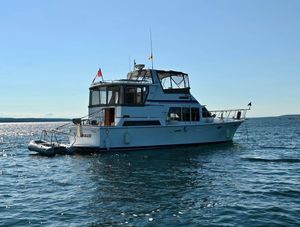 1987 Marine Trader 47 Tradewinds Cockpit Motor Yacht
