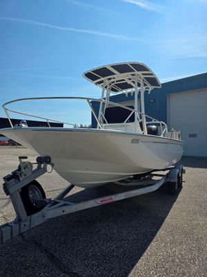 2024 Boston Whaler Montauk