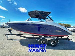 2026 Yamaha 222SD