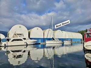 2006 Custom Boathouse 30' x 55'