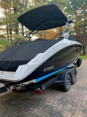 2021 Yamaha 252SD