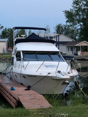 2001 Bayliner 3258 Ciera Flybridge Sedan