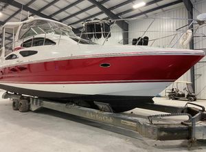 2007 Cruisers Yachts 455 Express