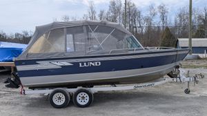 1995 Lund 2100 Baron