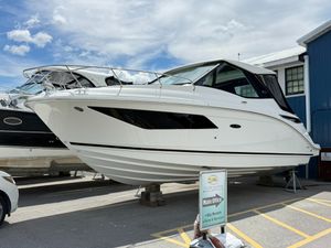 2023 Sea Ray 320 Sundancer