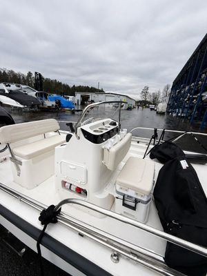 2025 Boston Whaler 150 Montauk
