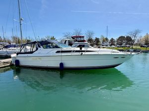 1989 Sea Ray 390 Express