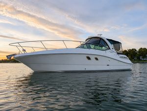 2008 Sea Ray 330 Sundancer
