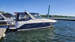 2004 Rinker 270 Fiesta Vee