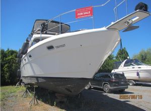 1992 Bayliner 4387 Motor Yacht