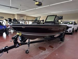 Lund 1775 Impact XS Sport 2026