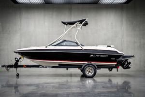 2015 Larson LX195S