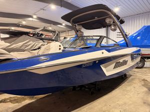 2020 Malibu 23 MXZ