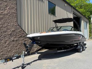 2026 Chaparral 23 SSi OB