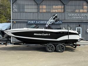 2023 MasterCraft X22