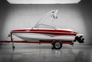 2010 Larson LX 1850