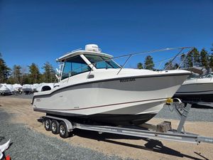 2016 Boston Whaler 285 Conquest