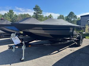 2026 Smoker Craft Excursion 166 T