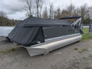 2026 Tahoe LTZ 1985 Cruise