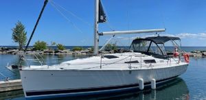 2004 Hunter H33