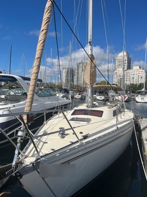 1984 Jeanneau Attalia 32