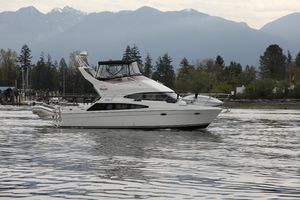2005 Carver 38 Super Sport