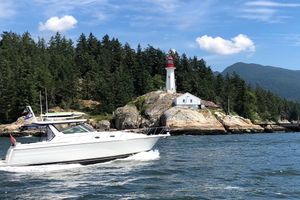 2000 Tiara 4000Express