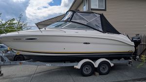 2007 Sea Ray Weekender 215