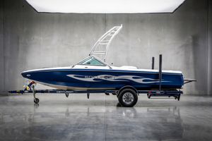 2005 centurion BOW RIDER