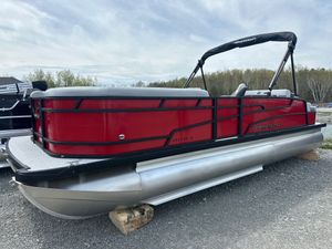 2026 Princecraft Vectra® 23 RL On Sale At Marsh's Marina in Wau