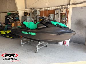 2026 Sea-Doo GTI SE 170 - Eclipse Black / Laguna Green