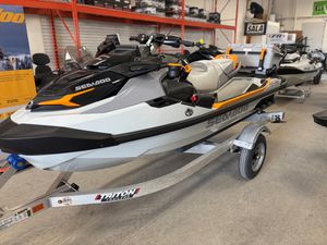 2026 Sea-Doo FishPro Trophy 170 - Shark Grey / Orange Crush