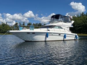 2001 Sea Ray 400 Sedan Bridge
