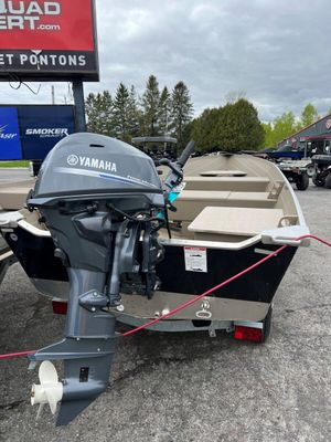 2026 Smoker Craft Voyager 16 TL SS Boat Package