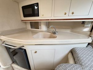 2001 Sea Ray 290 Amberjack for sale in Belleville, ON, photo 11