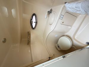 2001 Sea Ray 290 Amberjack for sale in Belleville, ON, photo 13