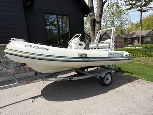 2018 Highfield 390 Sport