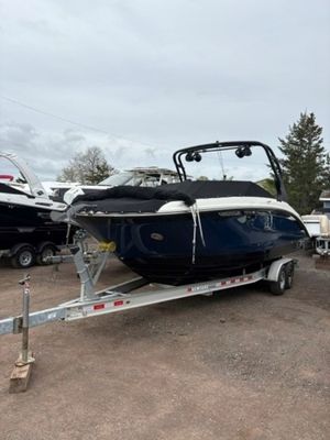 2018 Sea Ray SDX 270 OB