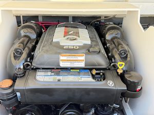 2022 Crownline 220 SS for sale in Belleville, ON, photo 5
