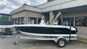 2026 Robalo R160