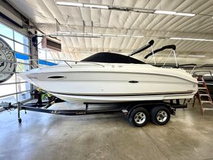 2002 Sea Ray 225 Weekender