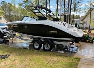 2024 Yamaha AR220