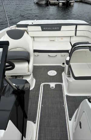 2018 Bayliner VR5